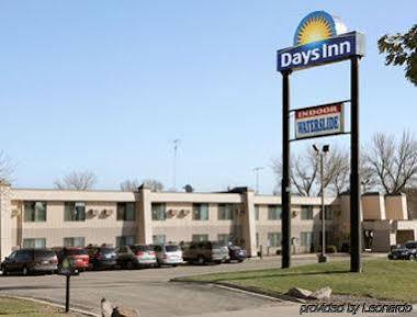 Days Inn By Wyndham St Cloud Сент-Клауд Экстерьер фото